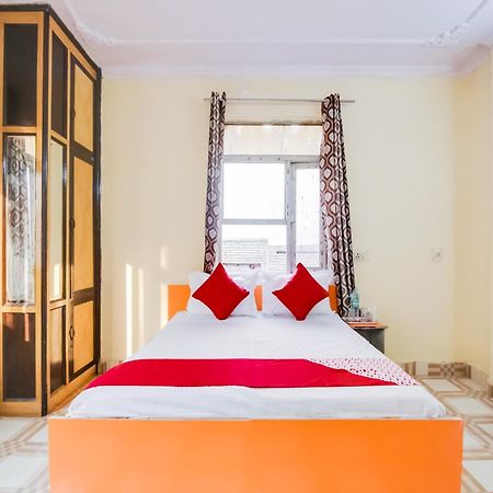 Hotel O Smart View Új-Delhi Kültér fotó