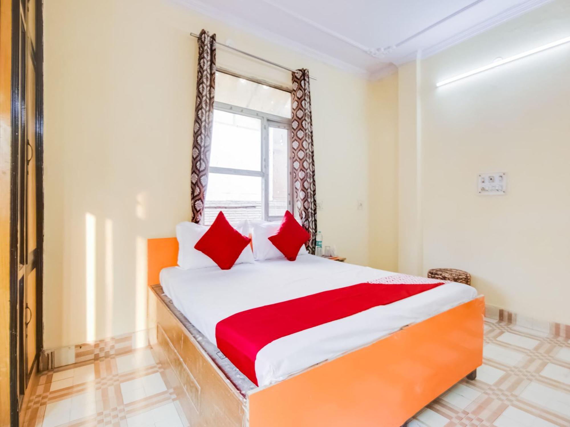 Hotel O Smart View Új-Delhi Kültér fotó