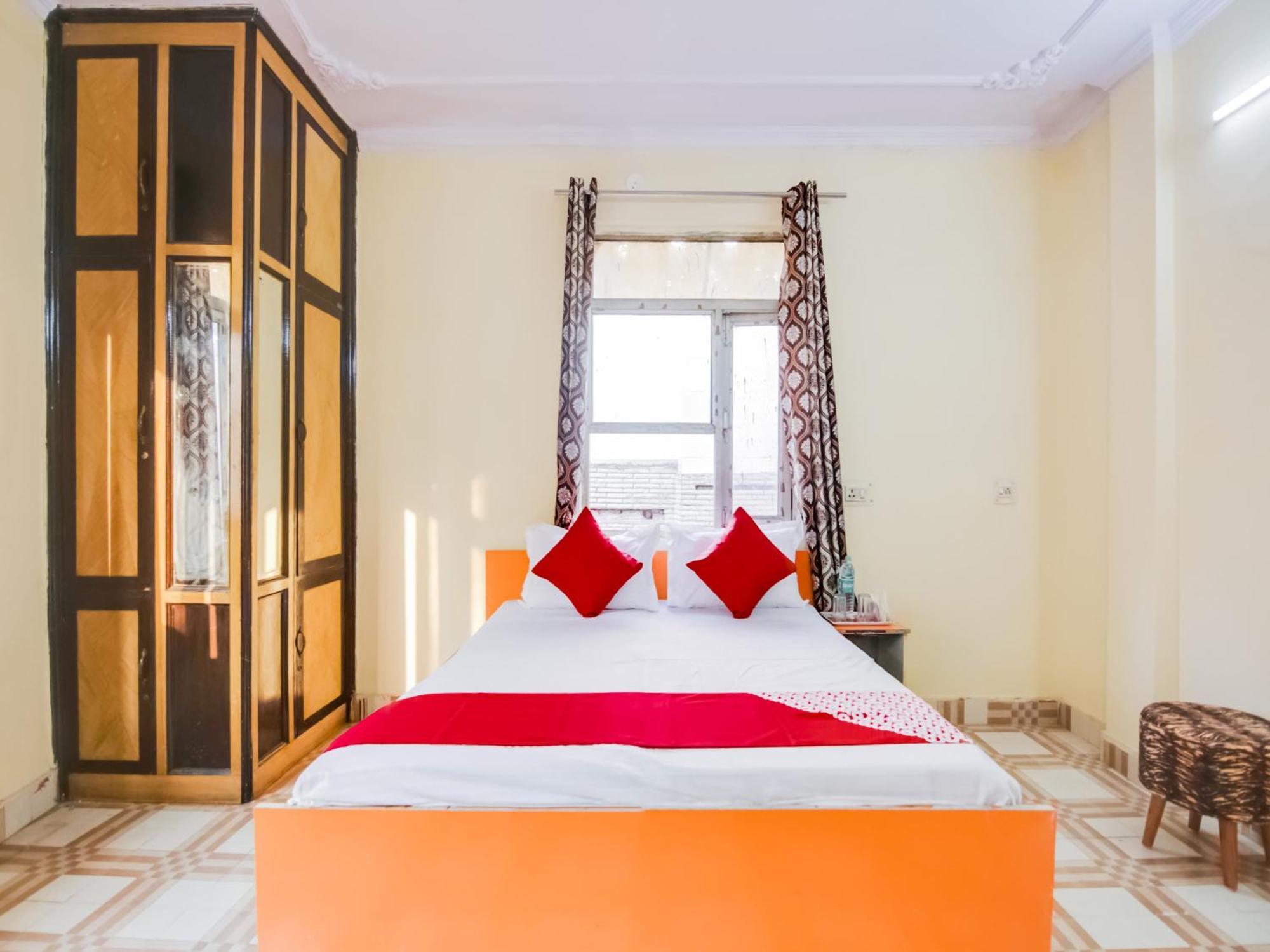 Hotel O Smart View Új-Delhi Kültér fotó